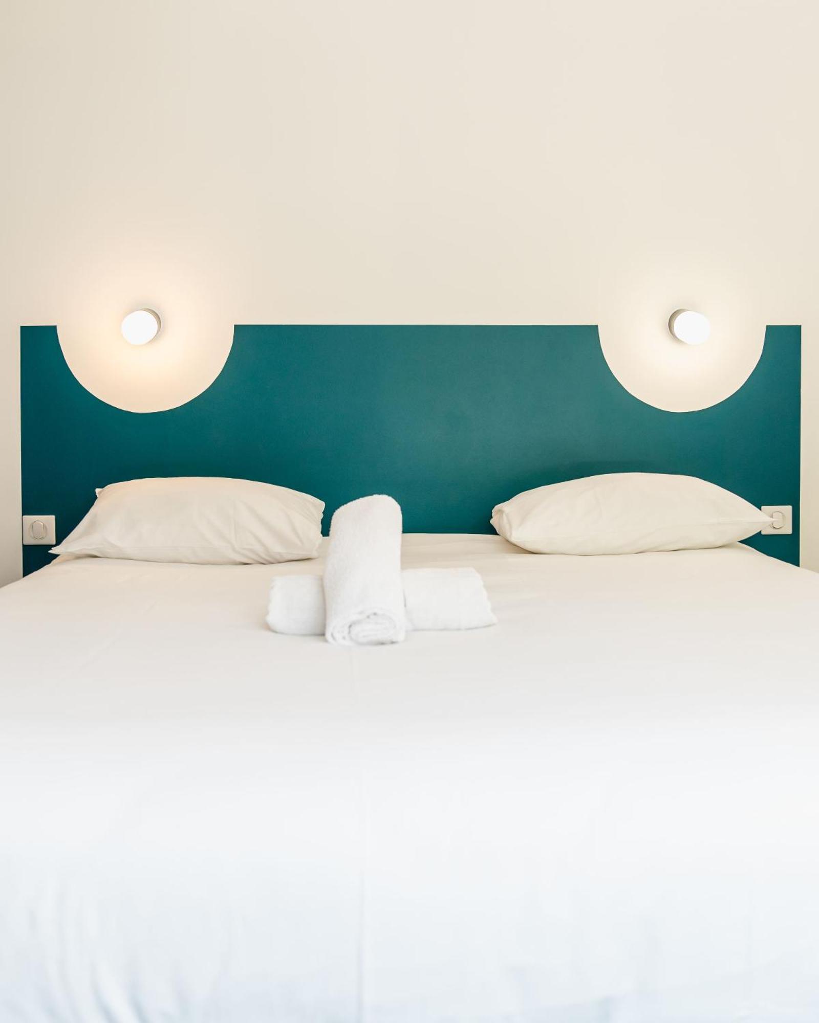 Beau M Paris Hostel Buitenkant foto